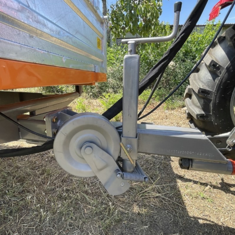 remolque-agricola-pto-deleks-rm14-t3-con-freno-manual-12.jpg